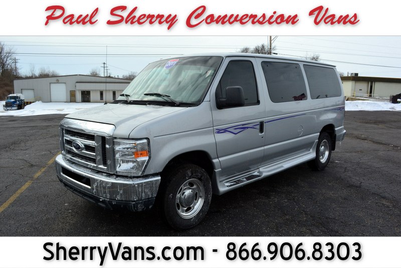 2011 Ford econoline passenger van #6