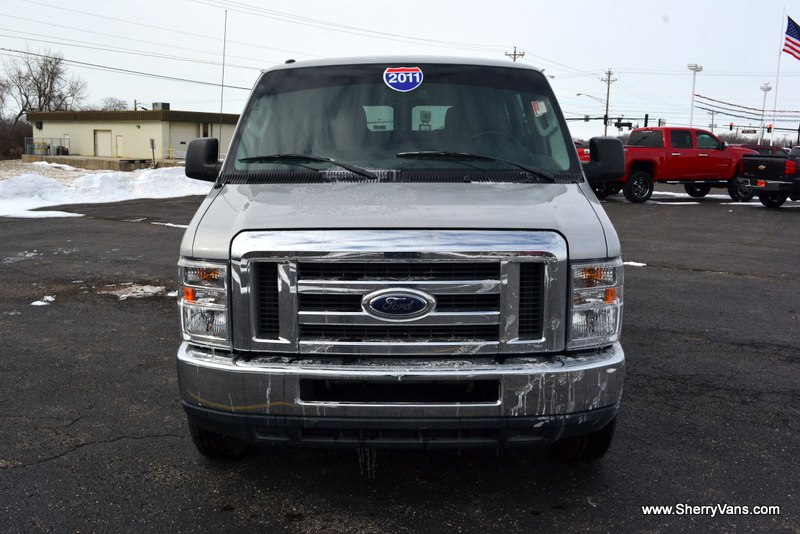 2011 Ford econoline 15 passenger #3