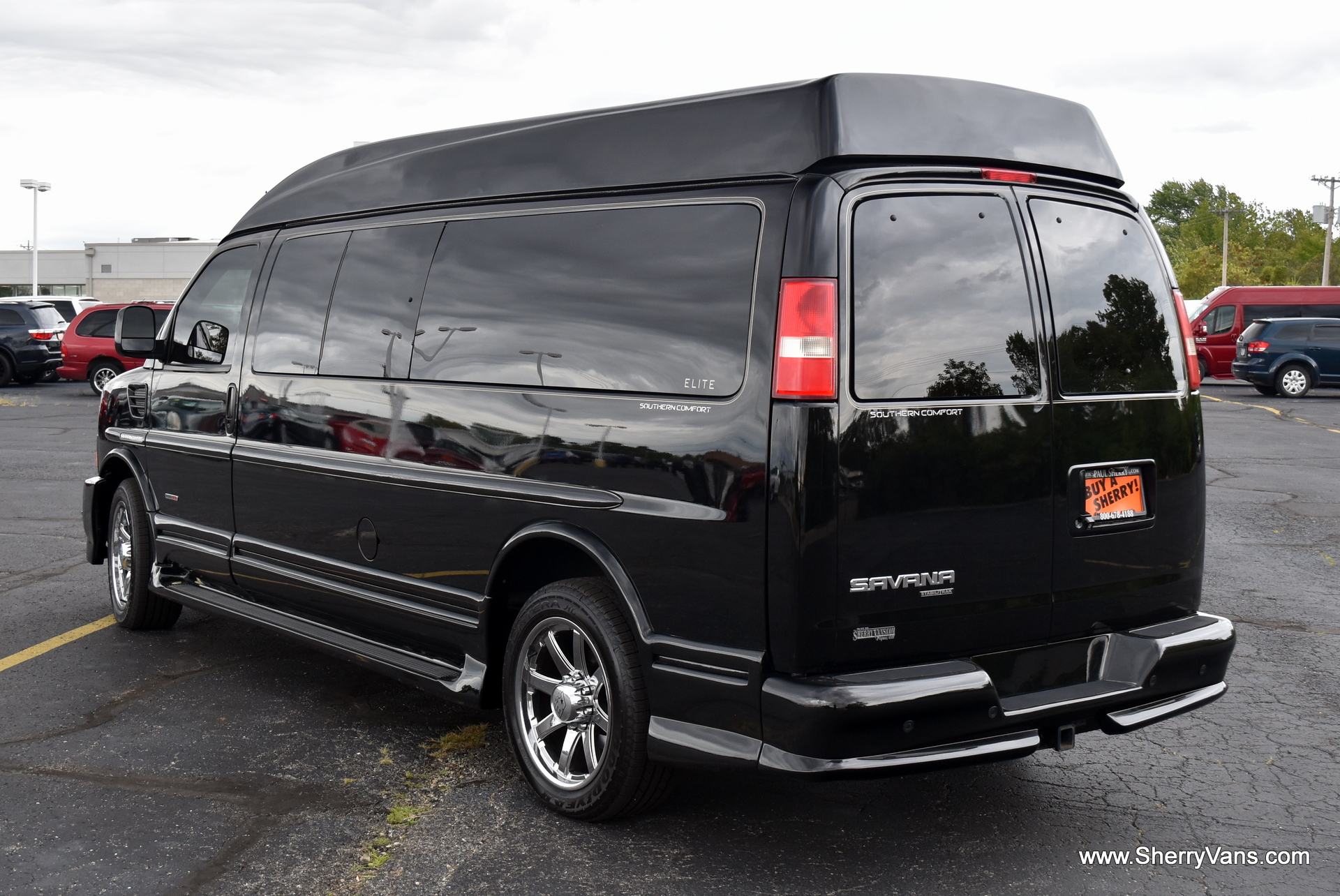 Passenger van for sale - lomiaustralia