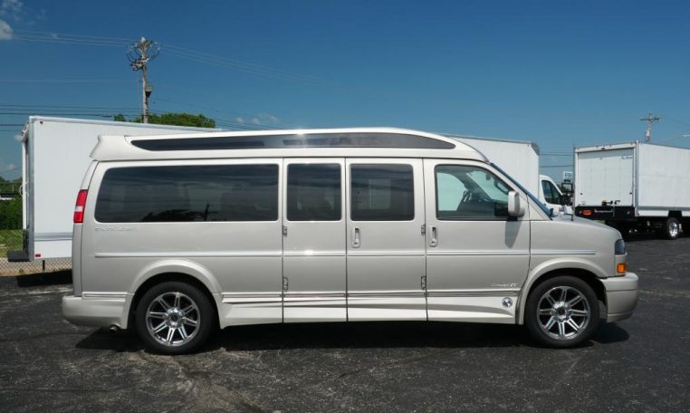 2019 gmc conversion van