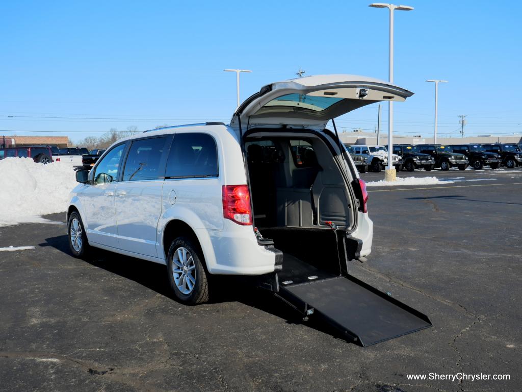 2019 Dodge Grand Caravan ATS Mobility CP16485T Conversion Vans