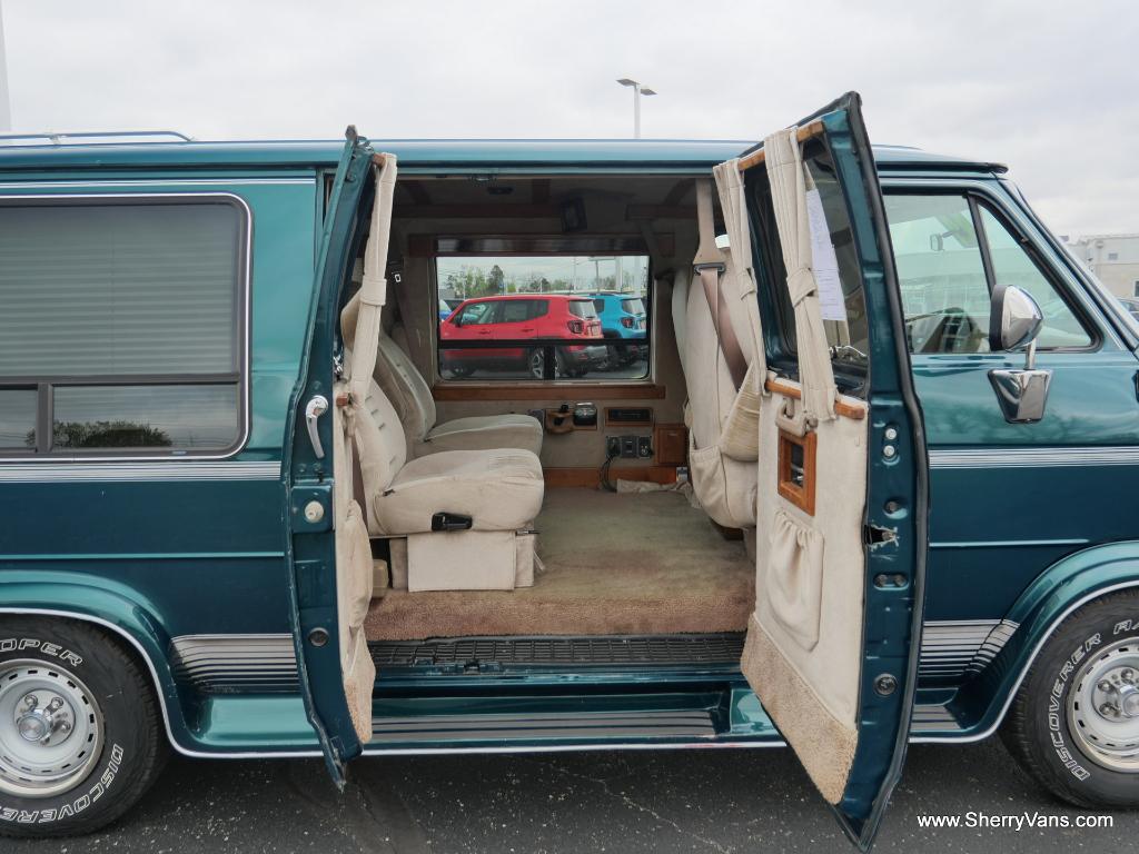1994 GMC Conversion Van American Road 7 Passenger CP16517AT