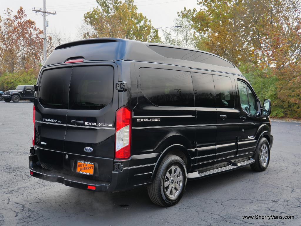 2017 Ford Conversion Van Explorer Vans Mobility CP16670T