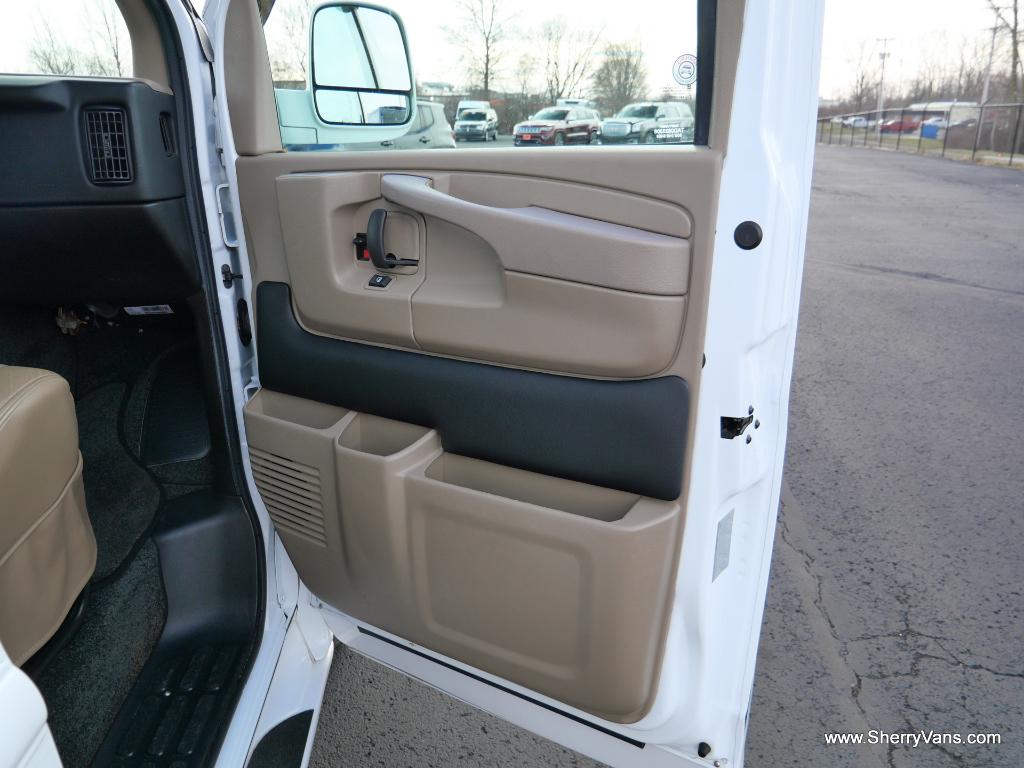 2014 GMC Conversion Van Majestic Sale Pending CP16699T