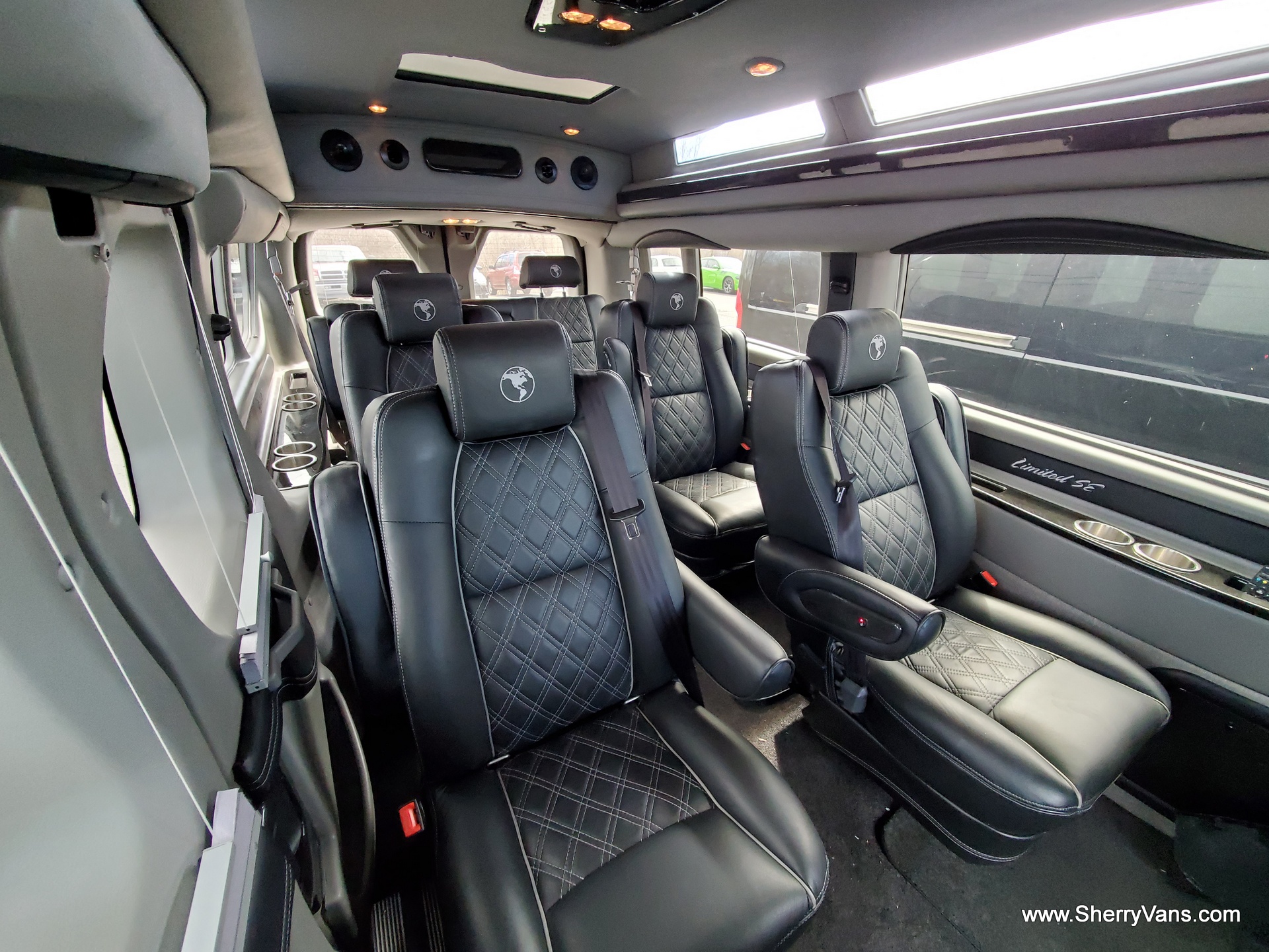 2021 Ford Conversion Van Explorer Vans 9 Passenger CP16727T