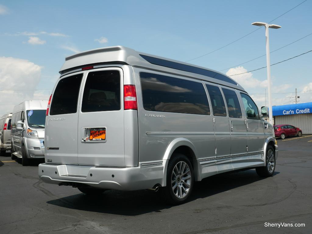 2022 Chevrolet Conversion Van Explorer Vans 9 Passenger CP16787T