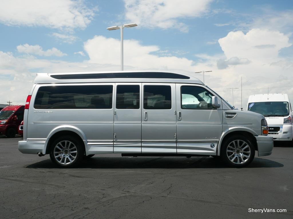 2022 Chevrolet Conversion Van Explorer Vans 9 Passenger CP16787T