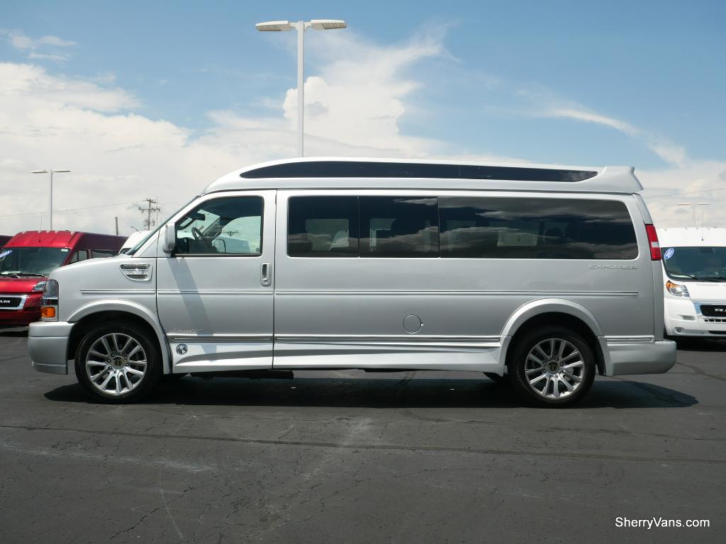 2022 Chevrolet Conversion Van Explorer Vans 9 Passenger CP16787T
