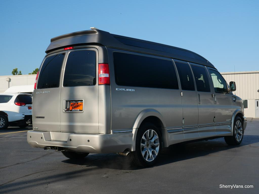 2022 Chevrolet Conversion Van Explorer Vans 9 Passenger CP16836T