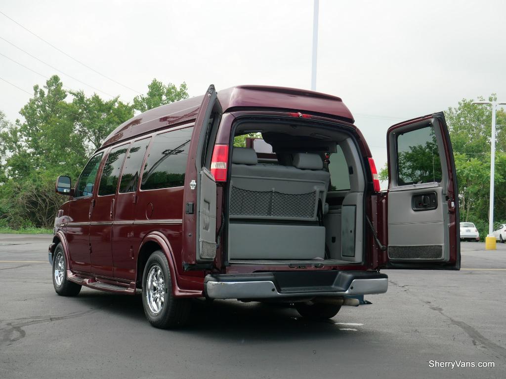 2011 Chevrolet Conversion Van Explorer Vans SideEntry Mobility