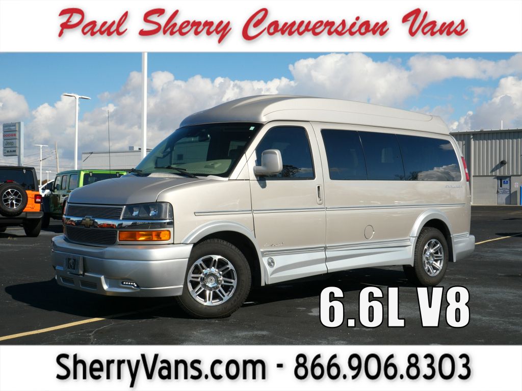 2021 Chevrolet Express Passenger LS